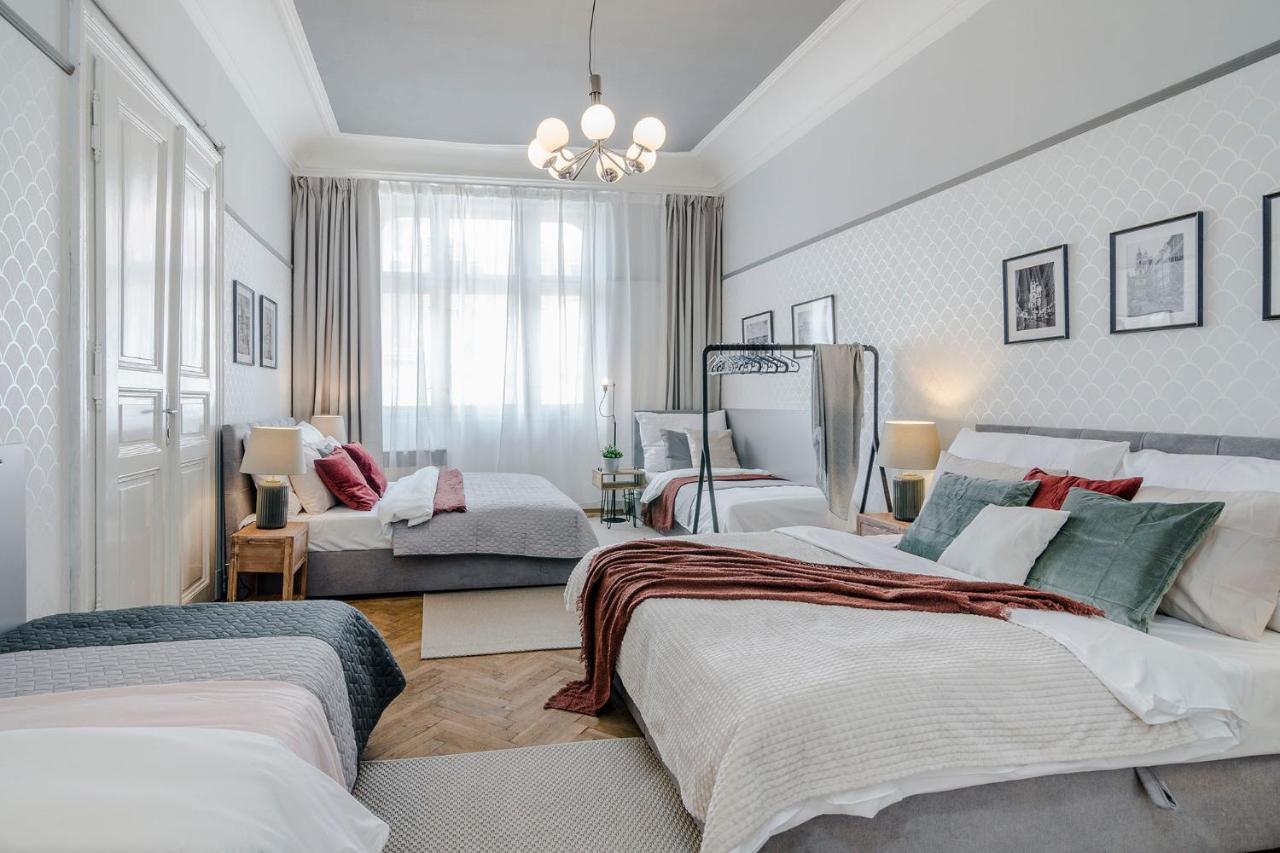 Appartement Modern And Huge Apts In Center By Michal&Friends à Prague Extérieur photo